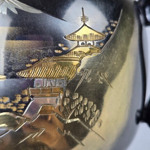 Japanese Bronze Double Handled Vase Snow Capped Mt Fuji Etching Vintage - Picture 10 of 14